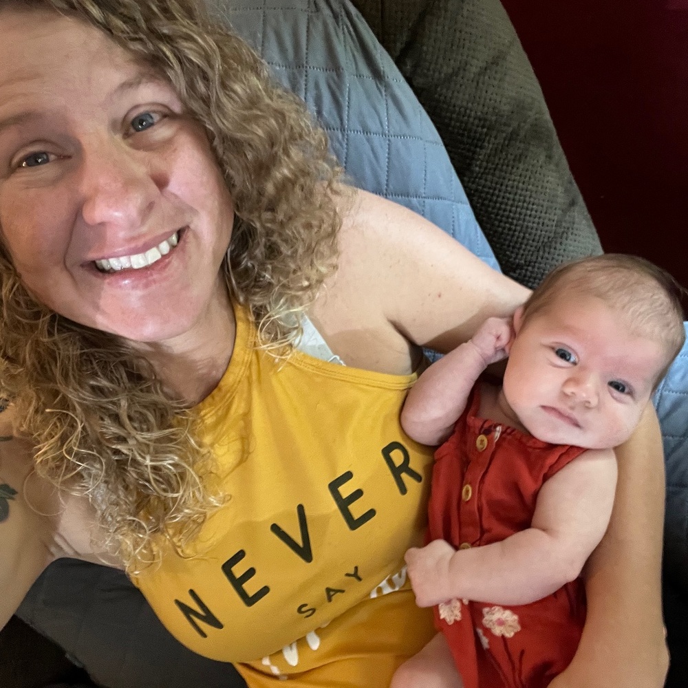 Meet your Posher, Alexis